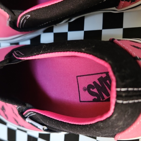 Warped Tour RARE bats Slip on Vans Size 7.5 Women's Men's 6 - Picture 16 of 16